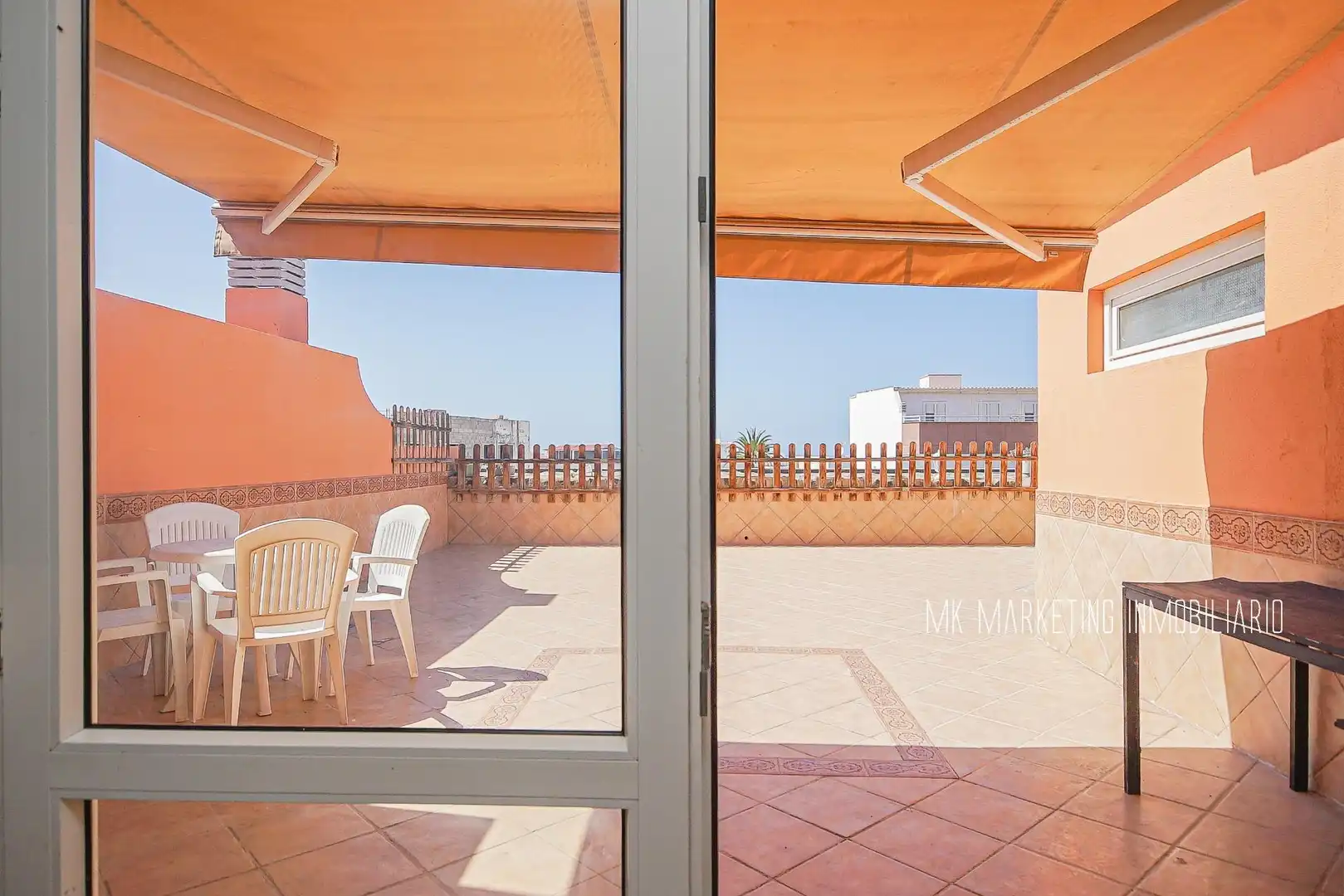 Terrasse von Dachboden zum Verkauf in Mogán mit Terrasse, Abstellraum und Möbliert