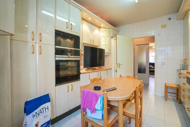 Piso en Venta en Calle de las Magnolias en Almenara -Ventilla