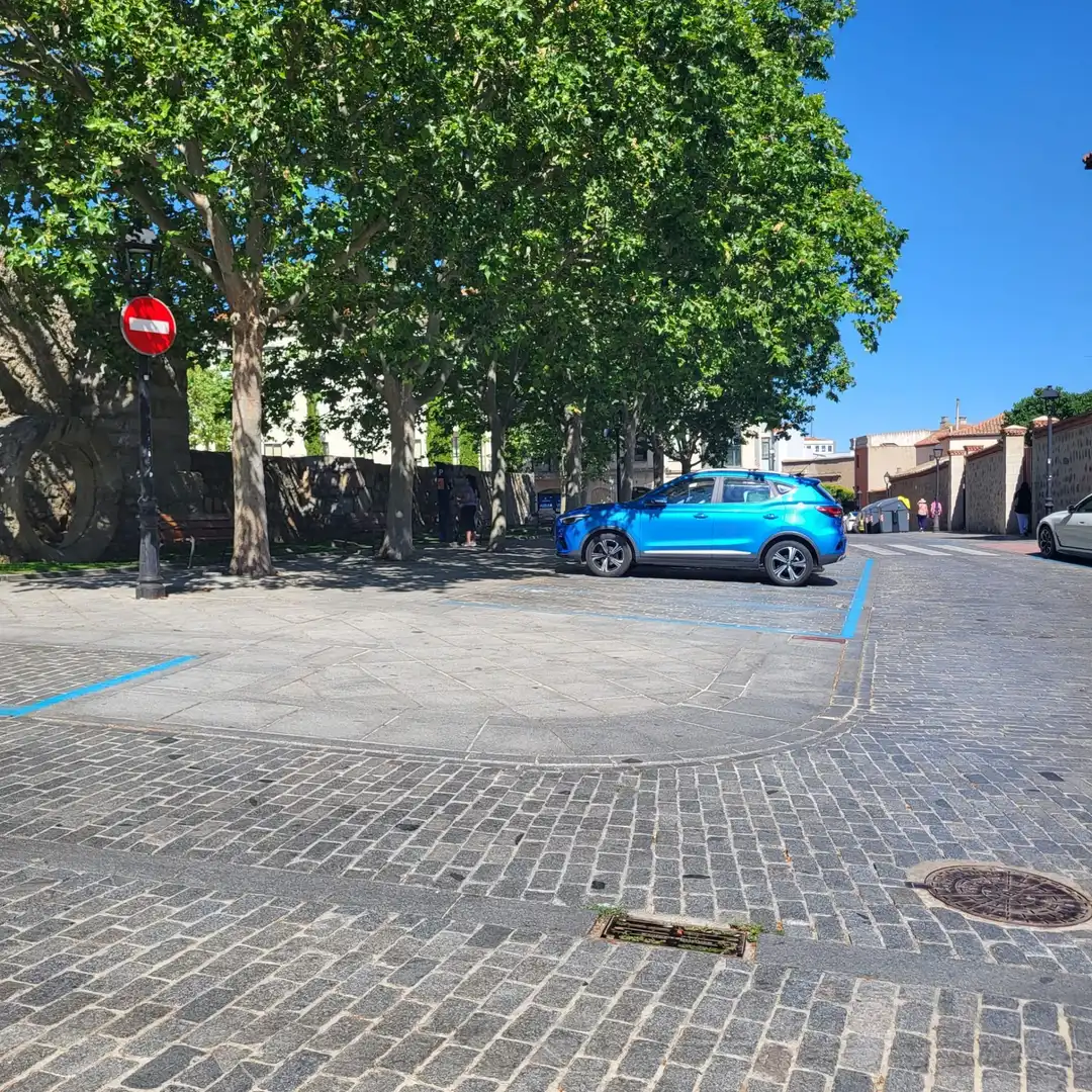 Aparcament de Apartament de lloguer en Ávila amb Traster i Moblat