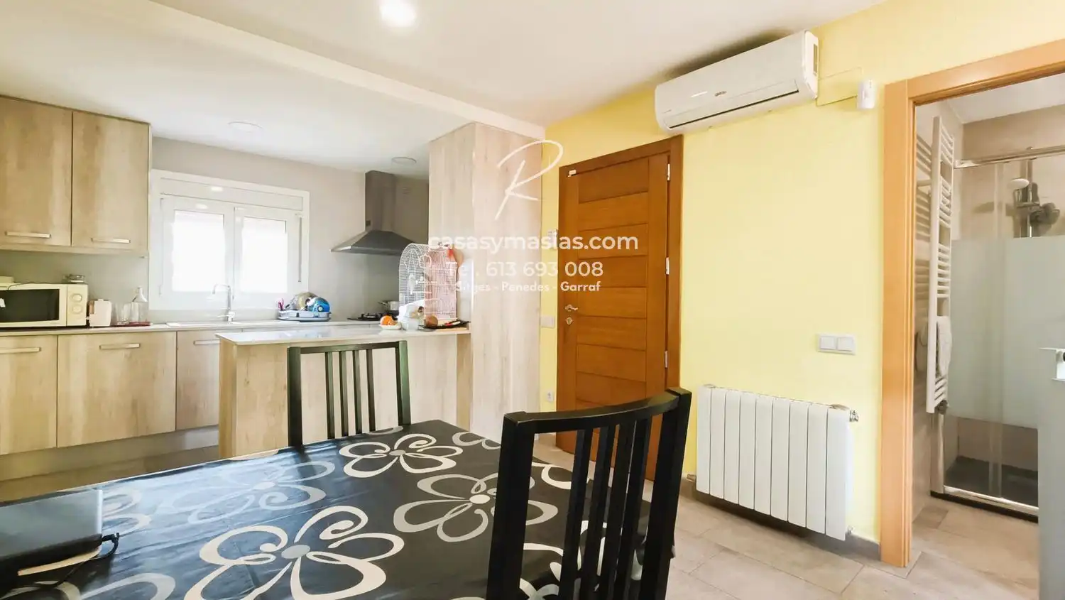 Cocina de Finca rústica en venta en Mediona con Calefacción, Jardín privado y Piscina