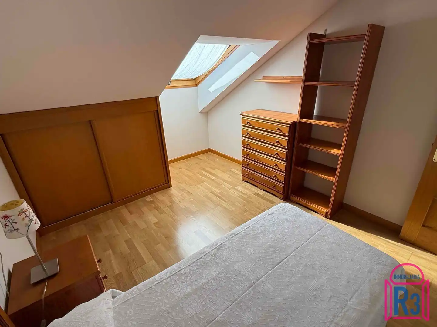 Bedroom of Duplexes for rent in León Capital   with Heating, Terrace and Furnished