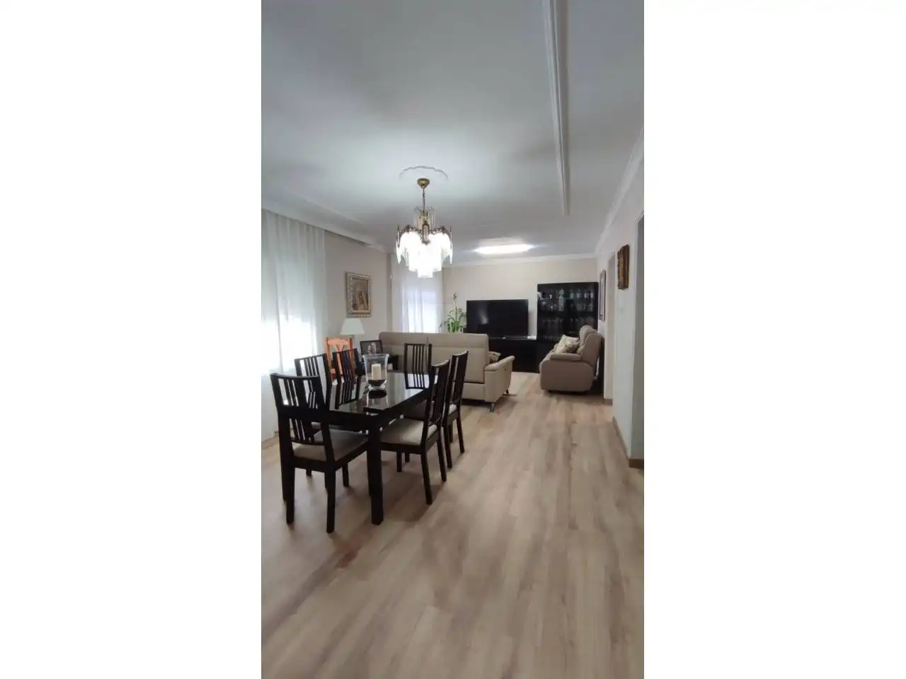 Piso en venta en Avenida Vivar Téllez