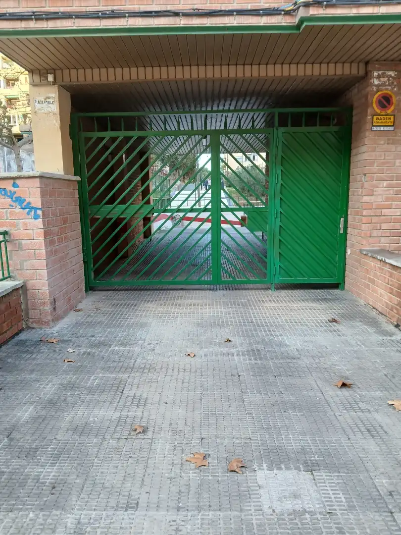Garaje de alquiler en Zaragoza
