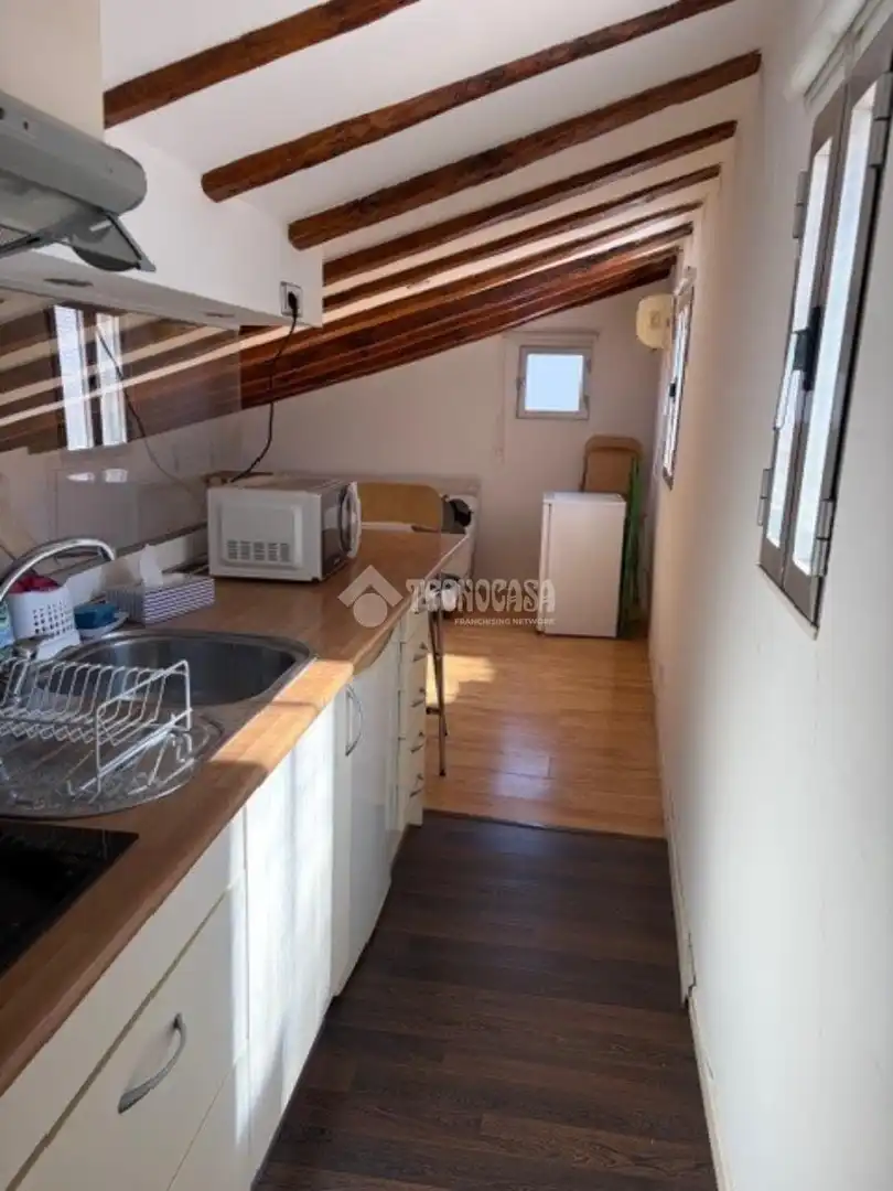 Cocina de Estudio de alquiler en Madrid