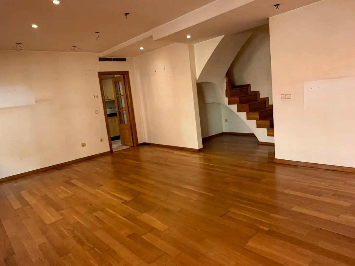 Duplexes for sale in Benetússer