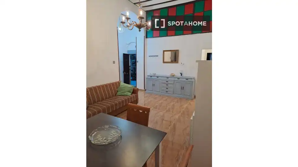 Room in Alameda - Mentidero - Teatro Falla