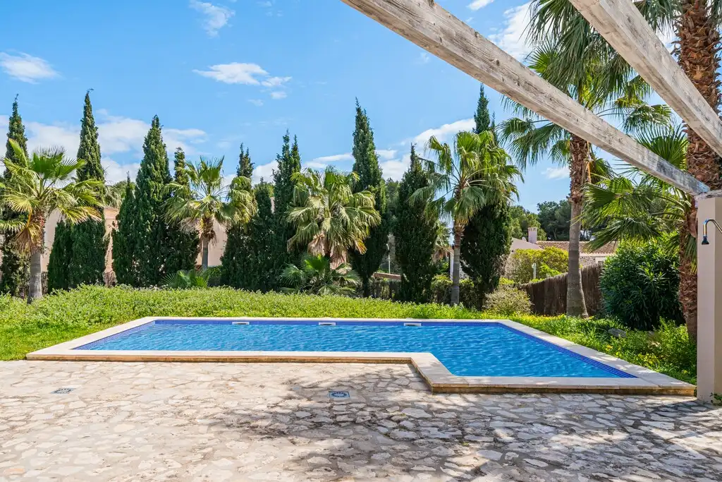 Swimming pool of Houses for sale in Calvià  with Air Conditioner, Heating and Private garden