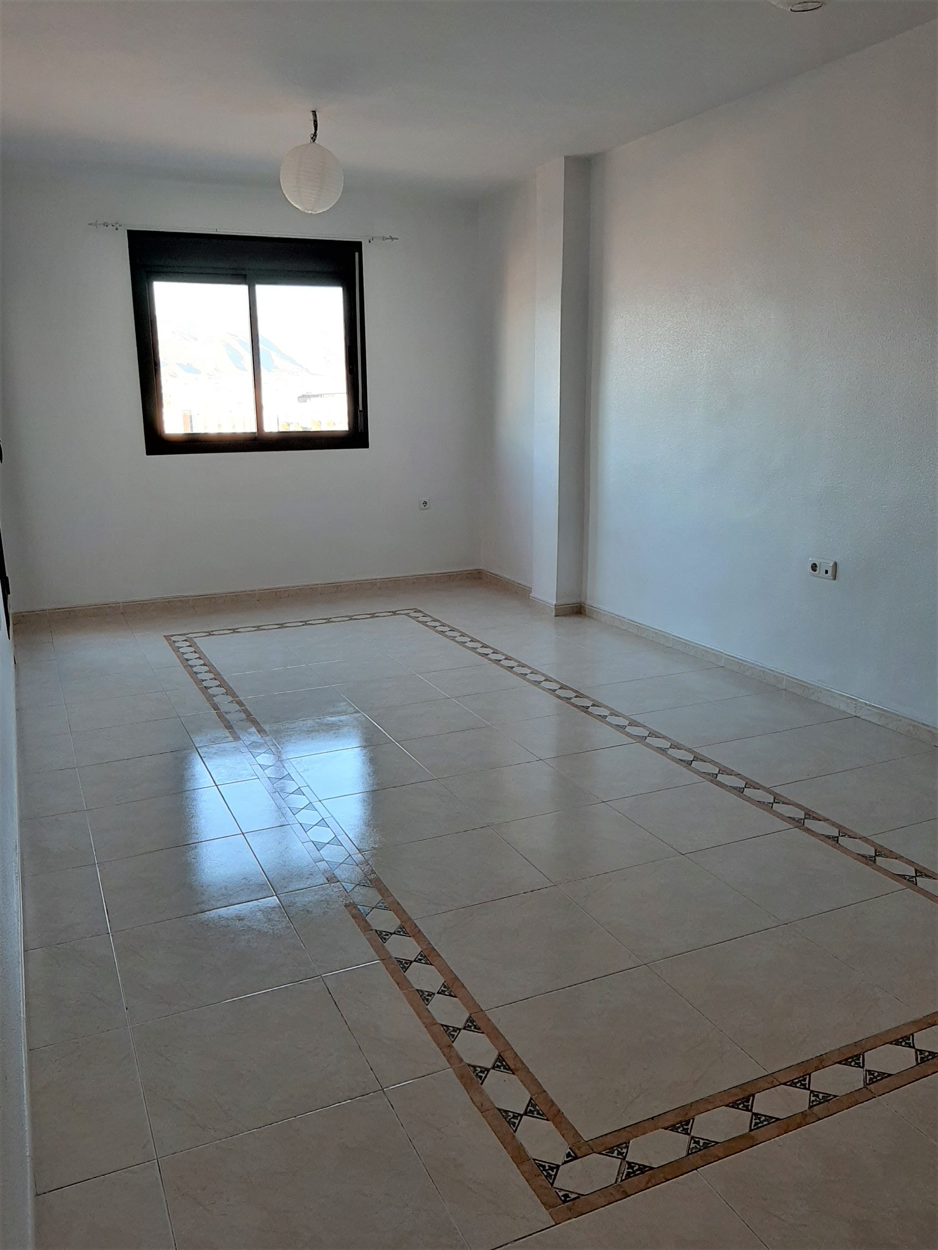 Flat for sale in Roquetas de Mar  with Terrace and Oven