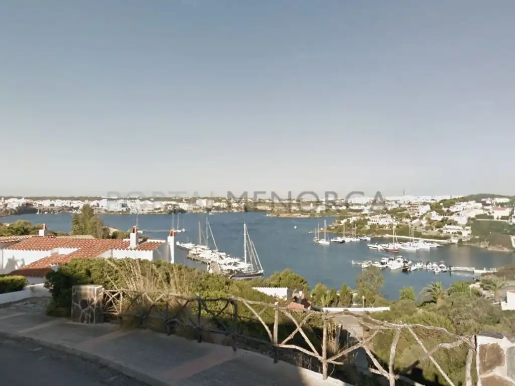 Terreno residencial en venta en Cala Llonga - Sa Mesquida