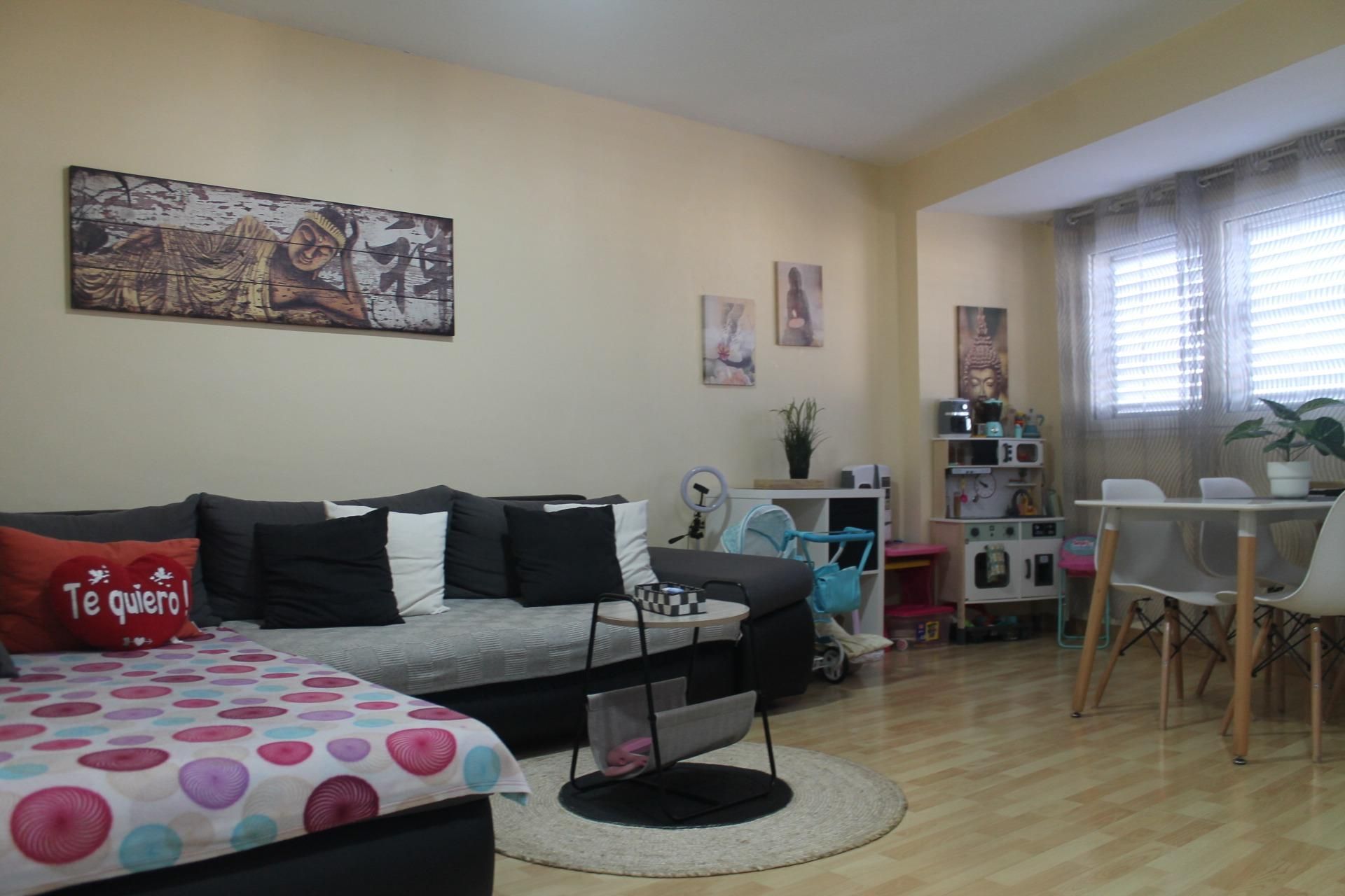 Wohnzimmer von Wohnung zum Verkauf in Telde mit Klimaanlage