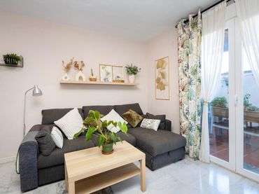 Casa a schiera con balcone in vendita a La Zubia Ciudad