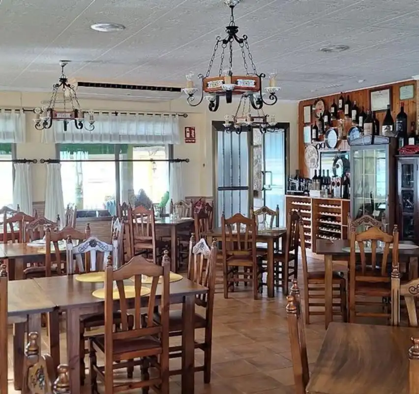 Commercial properties for sale in Cullera  with Air Conditioner, Heating and Terrace
