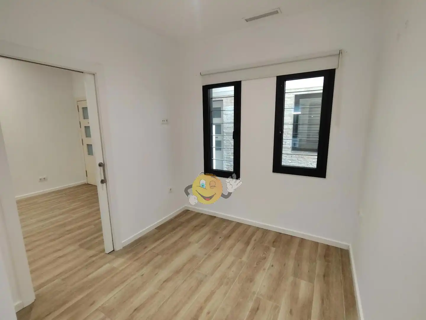 Flat for sale in  Barcelona Capital  with Air Conditioner, Heating and Washing machine