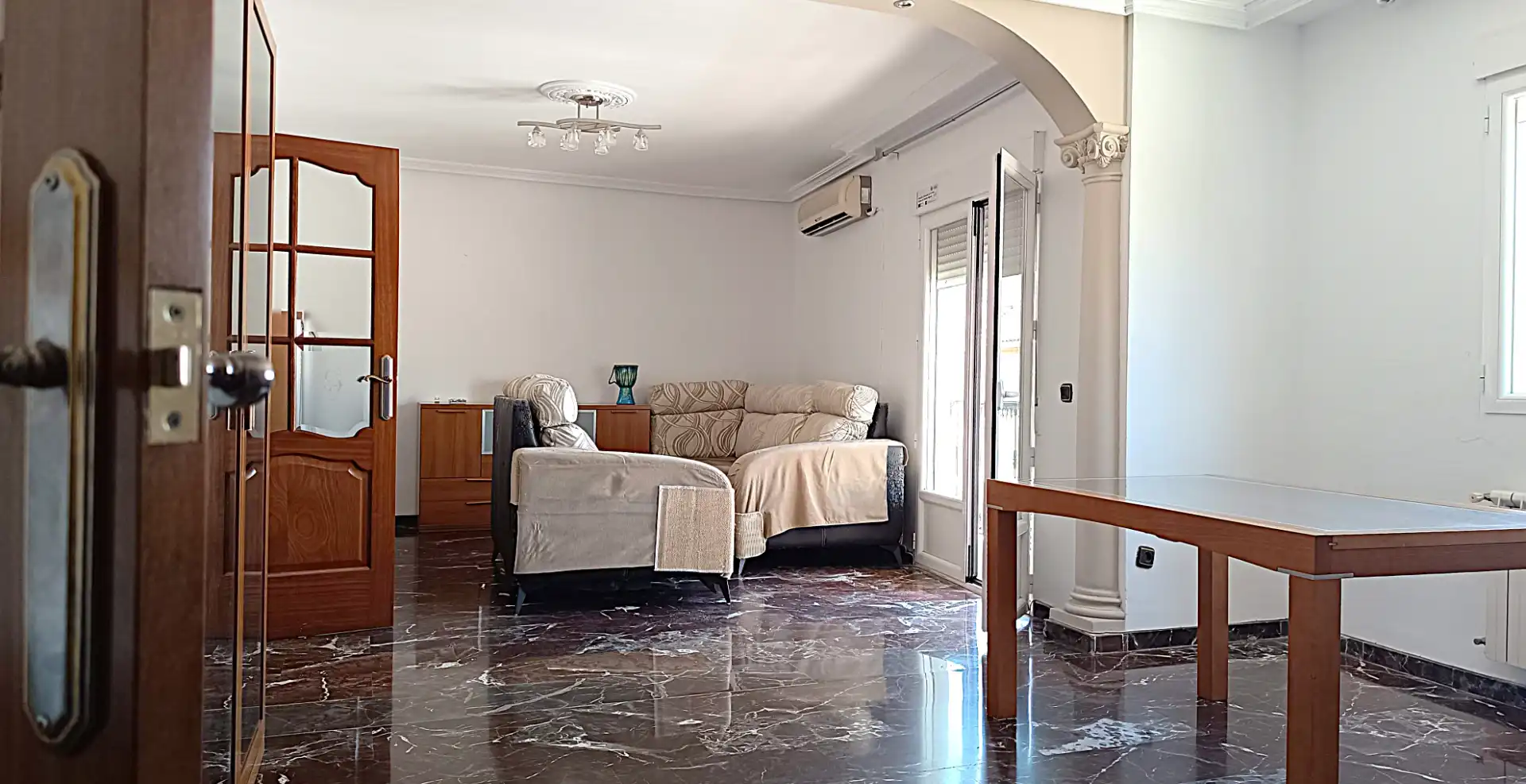 Living room of Flat for sale in Mancha Real  with Air Conditioner, Terrace and Storage room