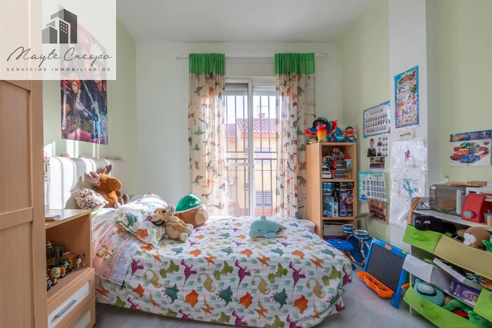 Schlafzimmer von Einfamilien-Reihenhaus zum Verkauf in Ogíjares mit Klimaanlage und Gemeinschaftspool