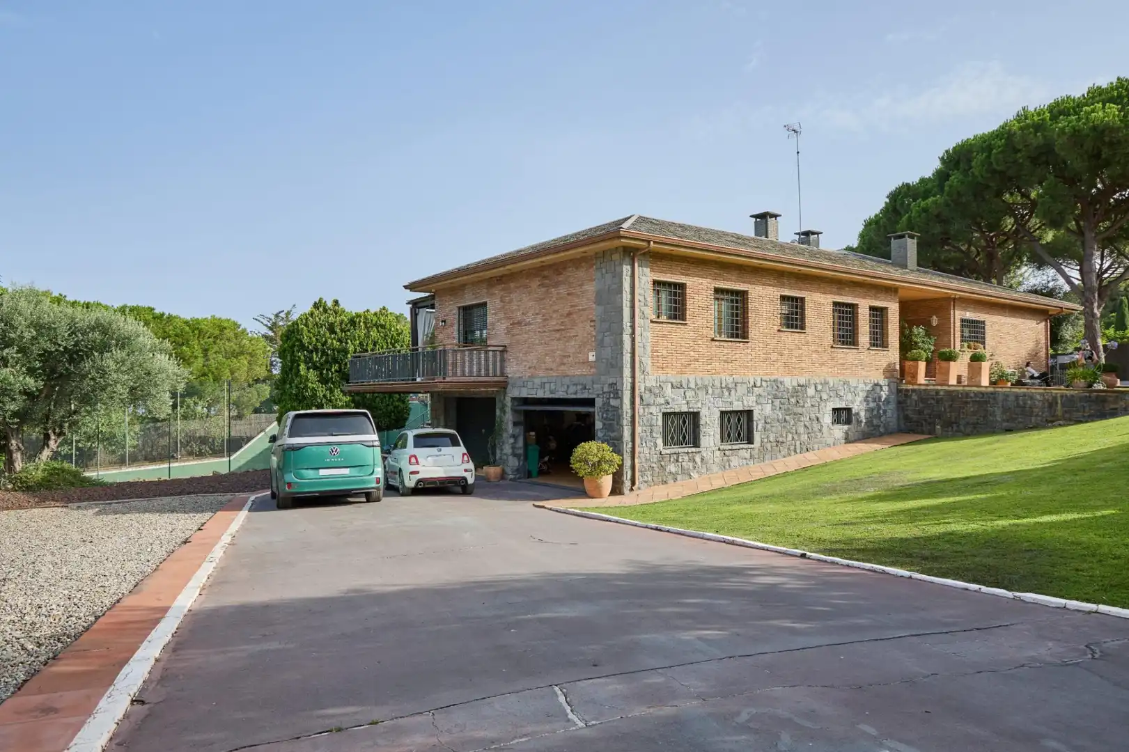 Vista exterior de Casa o xalet en venda en Sant Andreu de Llavaneres amb Calefacció, Jardí privat i Terrassa