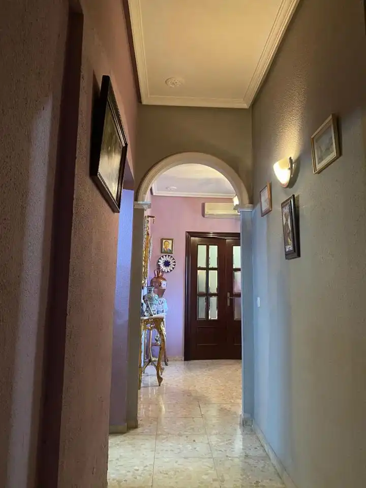 Casa o xalet en venda en Dos Hermanas amb Aire condicionat, Jardí privat i Piscina