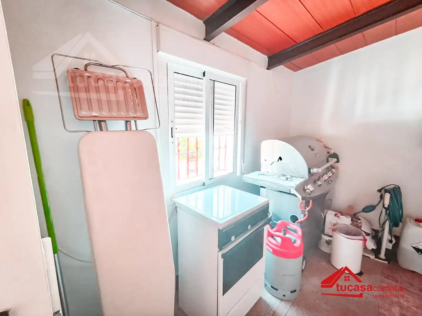 Bedroom of Houses for sale in Córdoba  with Air Conditioner, Terrace and Storage room