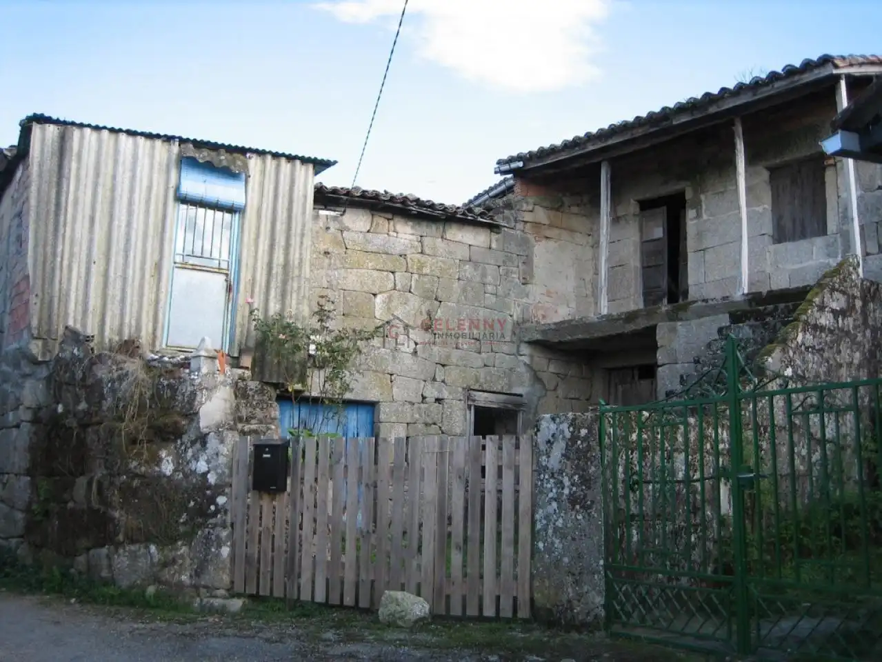 House with garden for sale in CHAODARCAS
