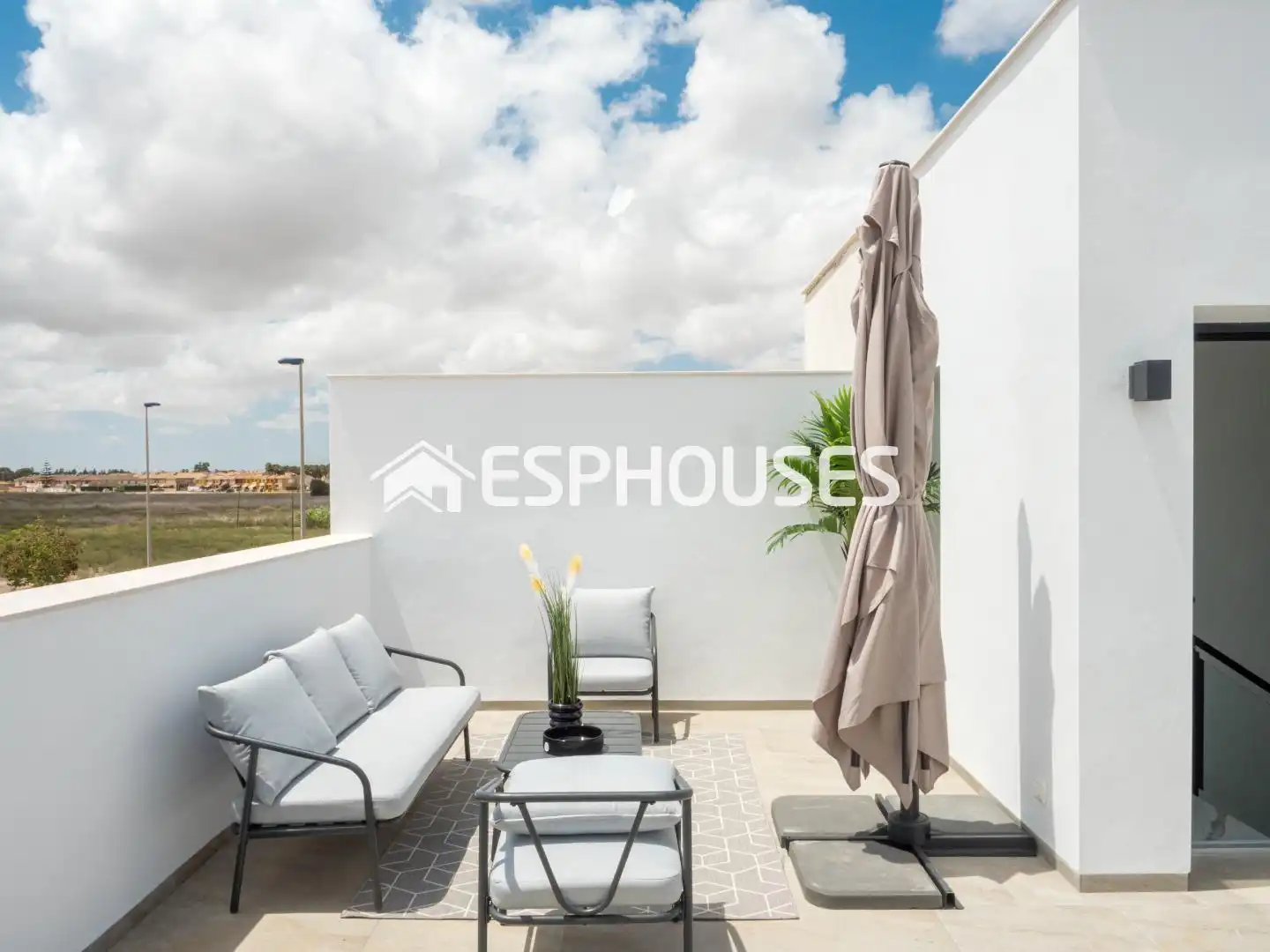 Terraza de Casa adosada en venta en San Pedro del Pinatar con Aire acondicionado, Terraza y Piscina