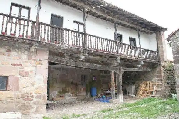 Xalet amb jardí en venda a Cabezón de la Sal, imagen 4