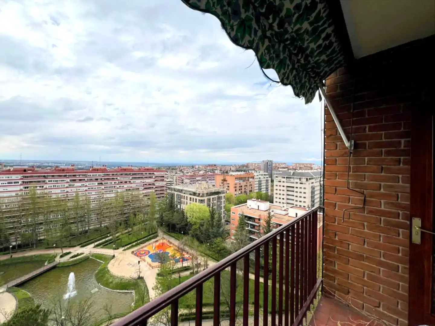 Terrasse von Wohnung zum Verkauf in Madrid mit Heizung, Parkett und Terrasse