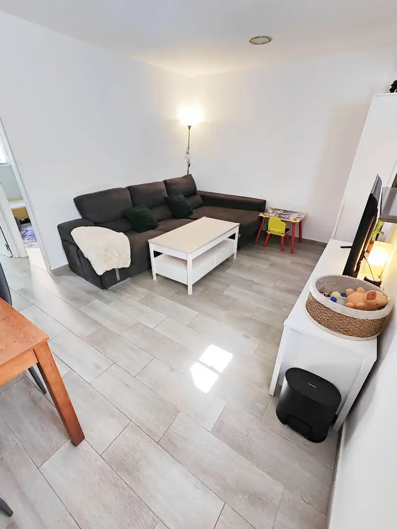 Sala de estar de Piso en venta en  Sevilla Capital con Aire acondicionado, Terraza y Trastero