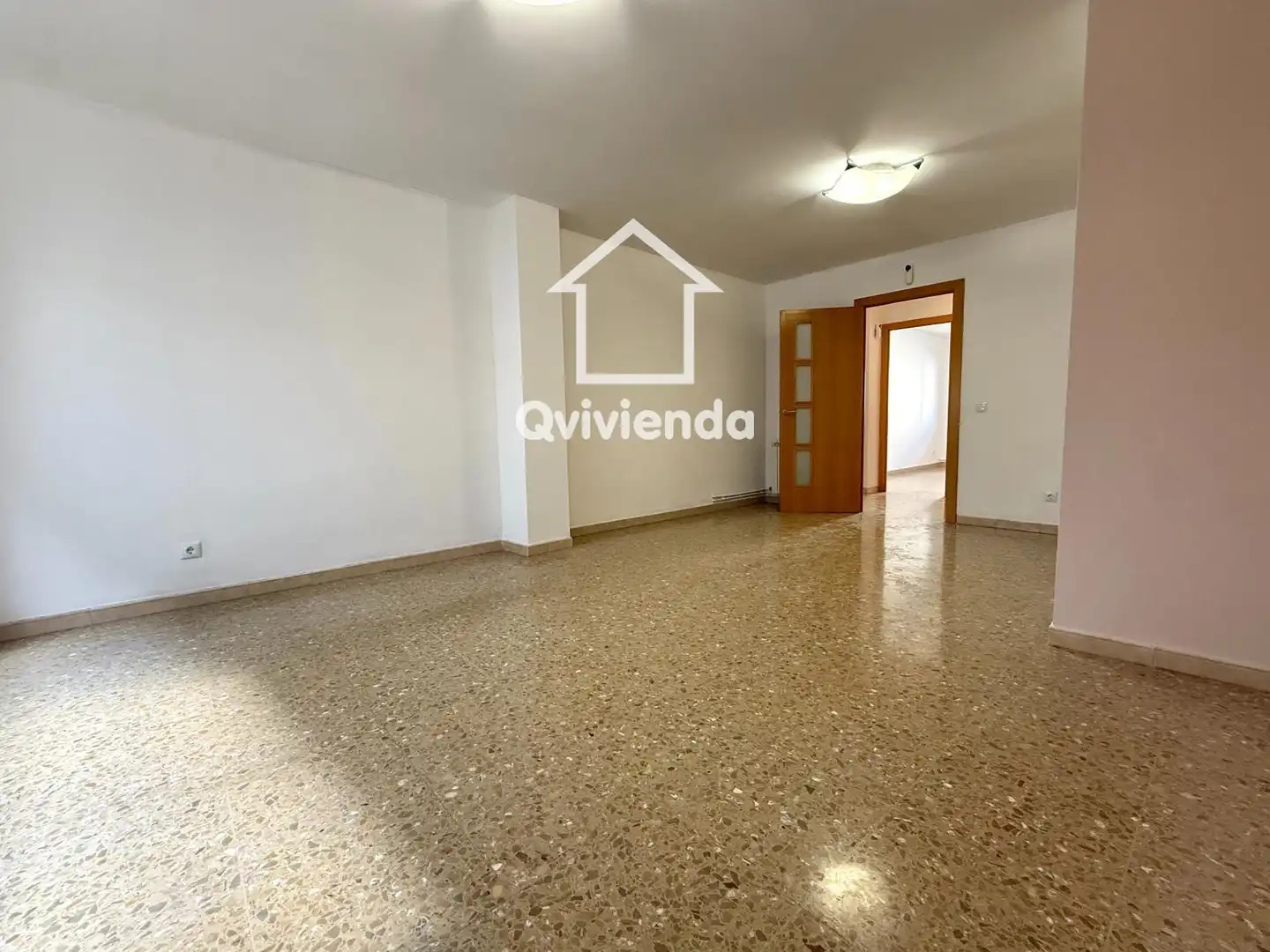 Vista exterior de Piso en venta en Polinyà con Calefacción, Terraza y Balcón
