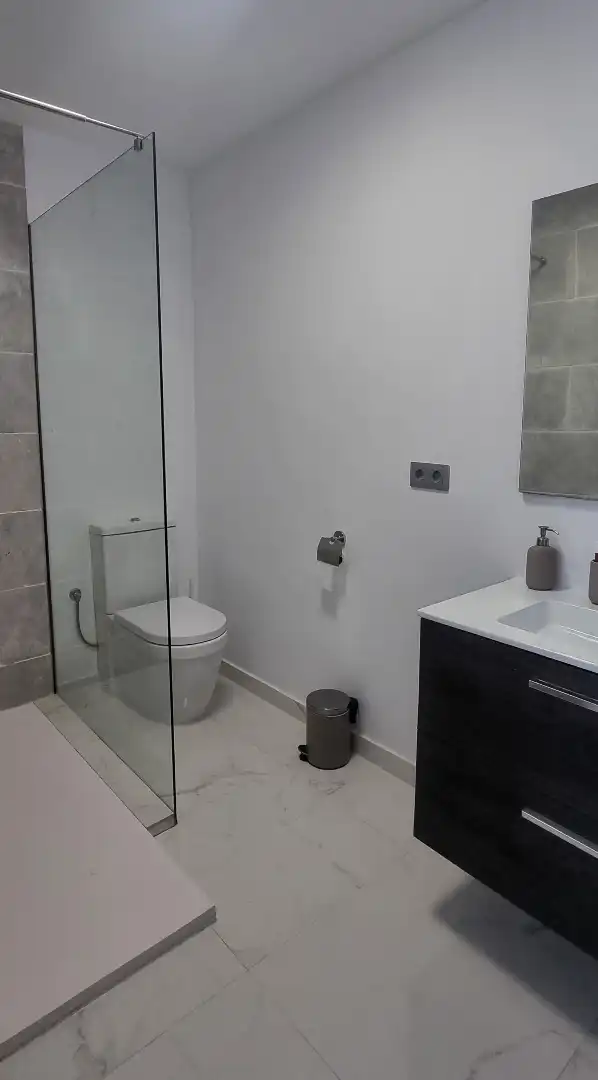 Bany de Casa o xalet en venda en Haría amb Jardí privat, Terrassa i Piscina