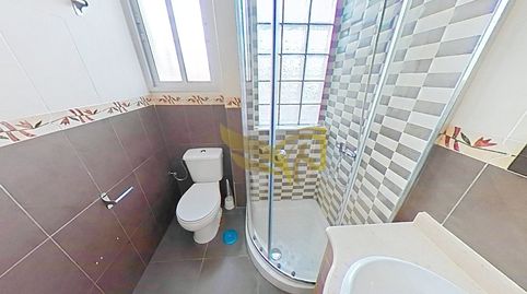 Foto 5 de Piso en venta en Calle Francisco Moraga, Cruz Roja, Sevilla Capital