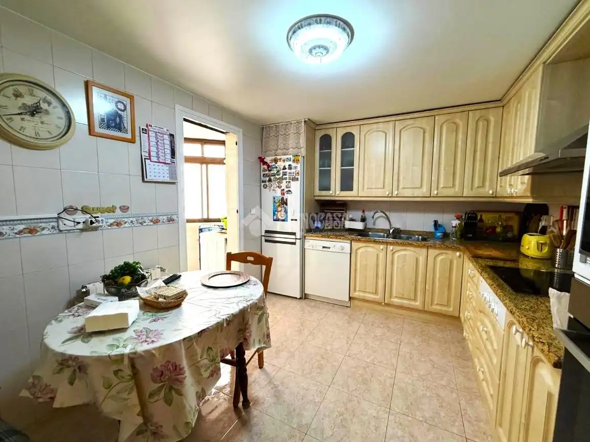Cocina de Piso en venta en Madrid con Trastero