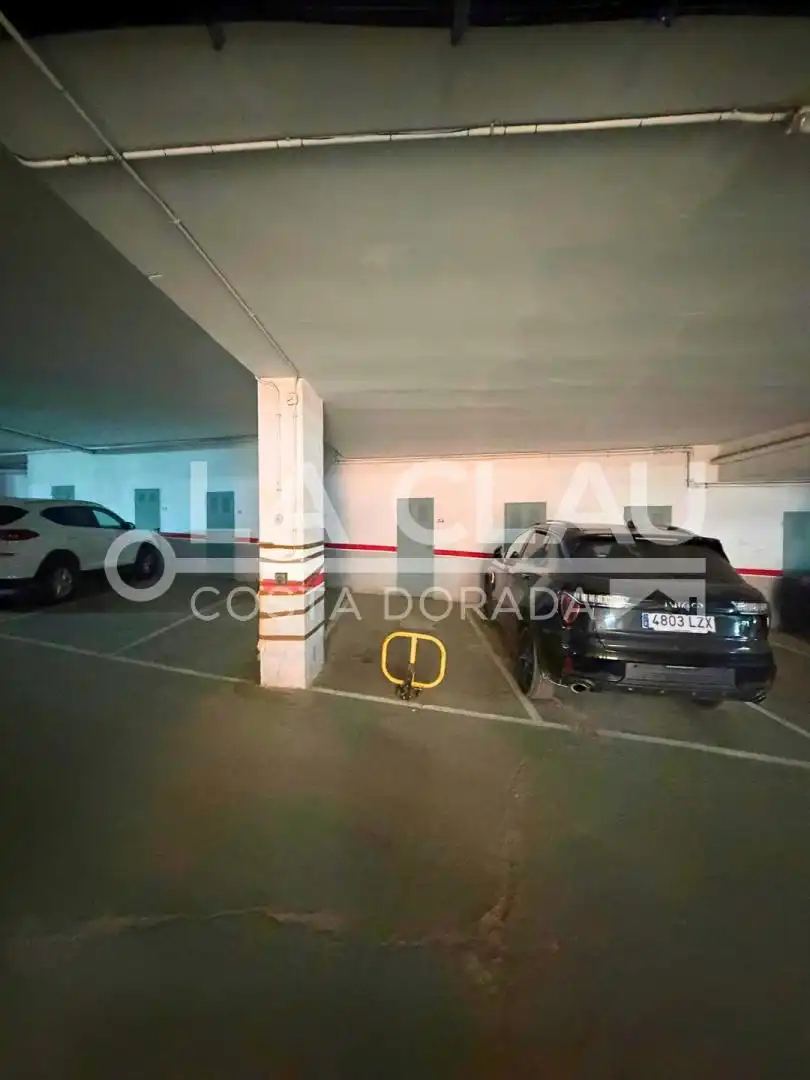 Parking of Garage for sale in Salou