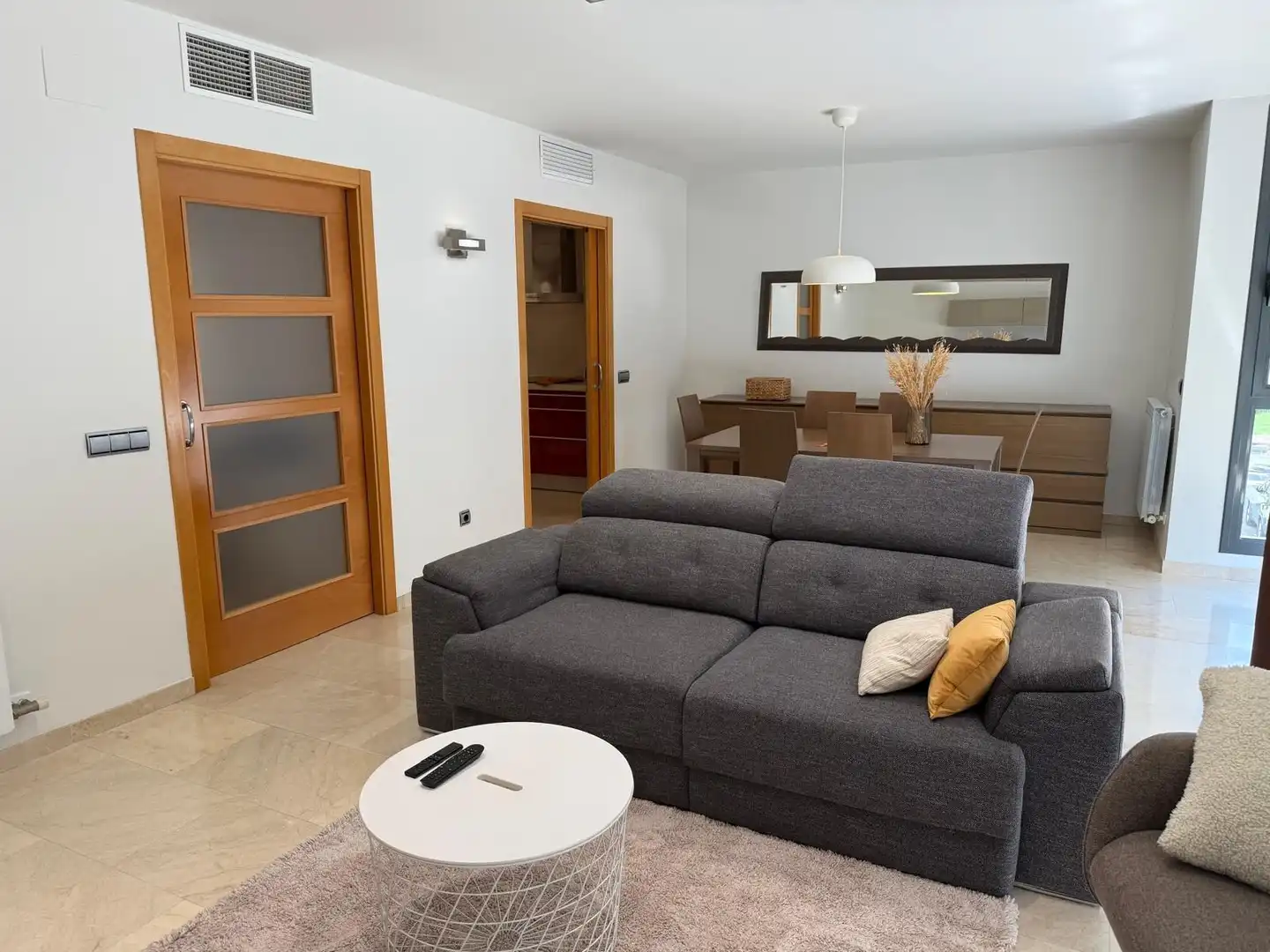 Sala de estar de Casa o chalet en venta en Vinyols i els Arcs con Terraza