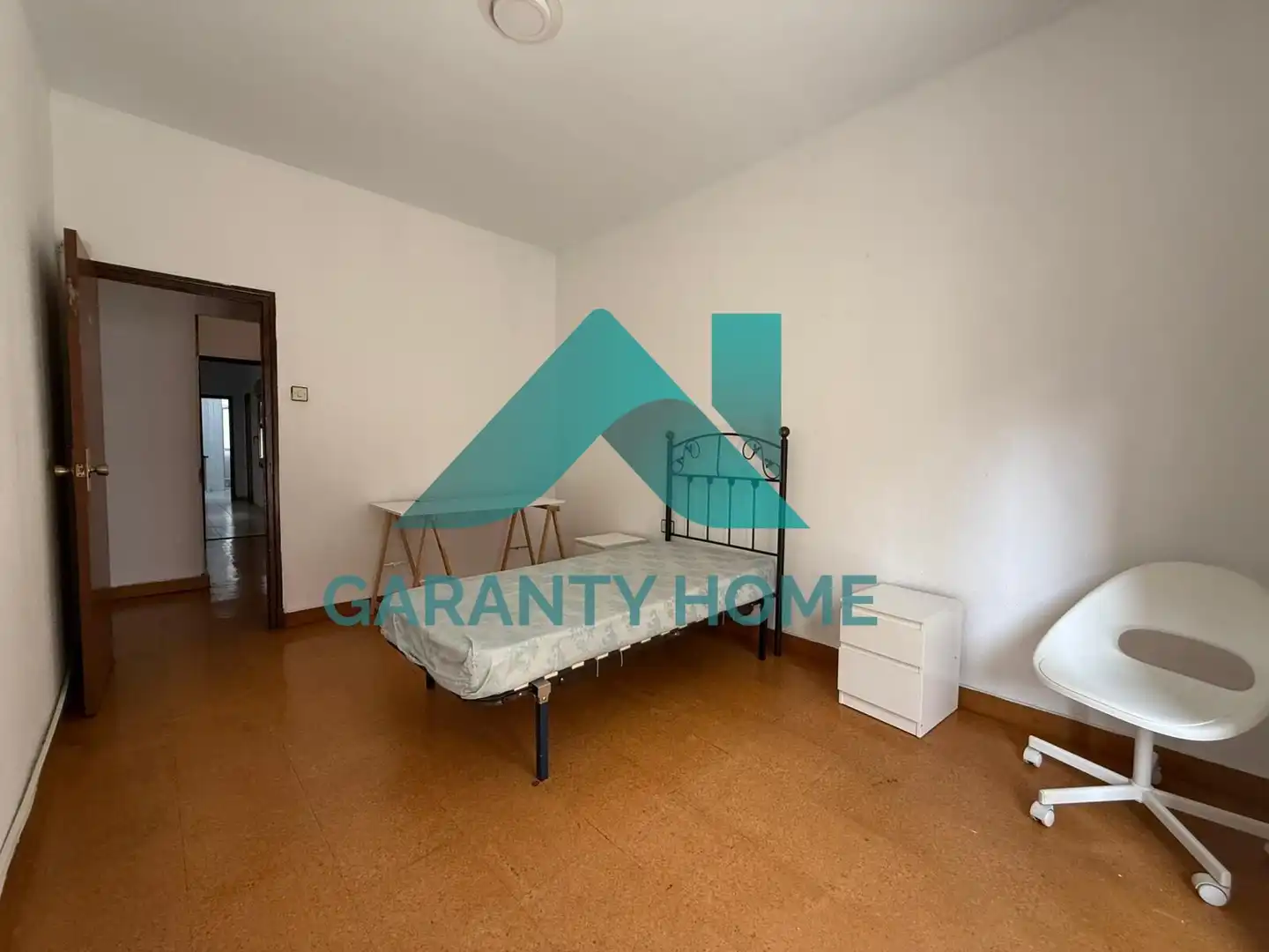 Flat for sale in Cáceres  with Air Conditioner, Heating and Furnished
