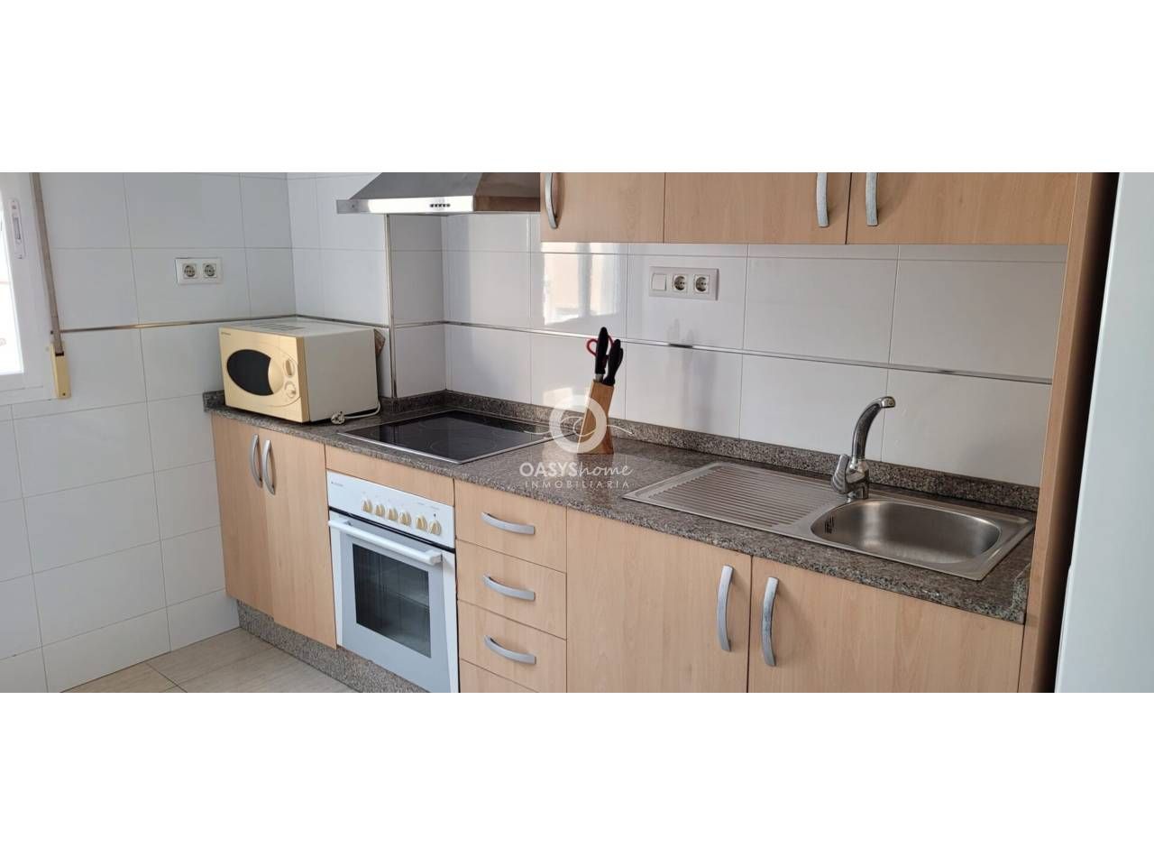 Flat to rent in Ángel Bruna, Ensanche