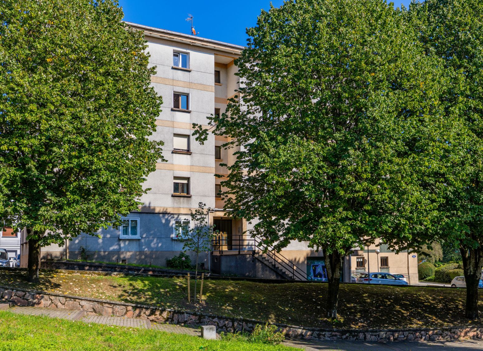 Vista exterior de Pis en venda en Donostia - San Sebastián  amb Calefacció