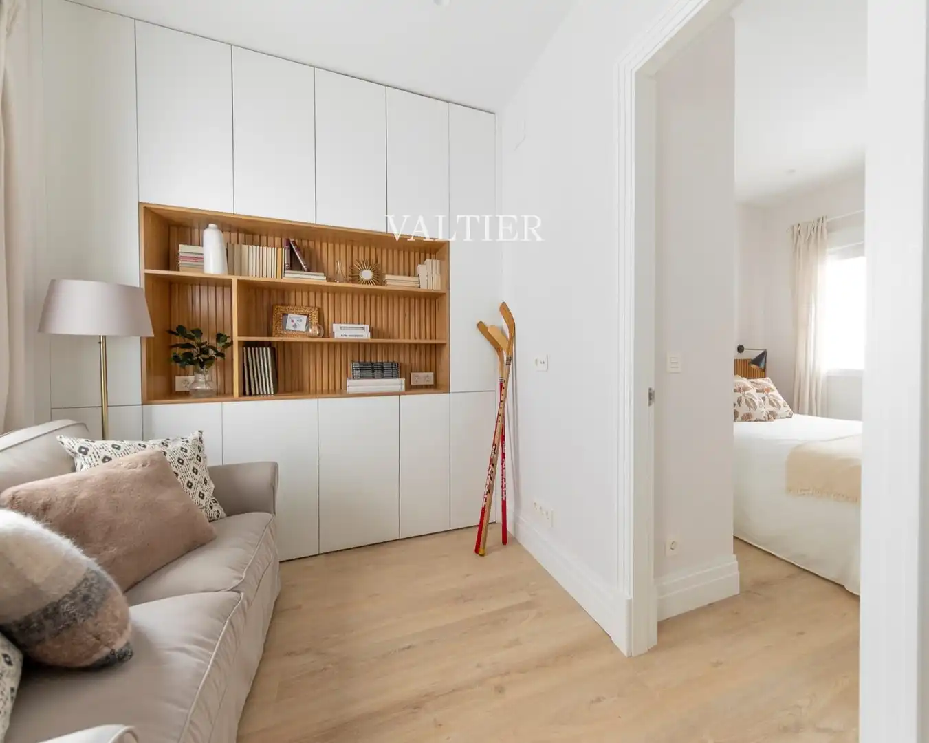 Bedroom of Flat for rent in Madrid  with Air Conditioner, Heating and Furnished
