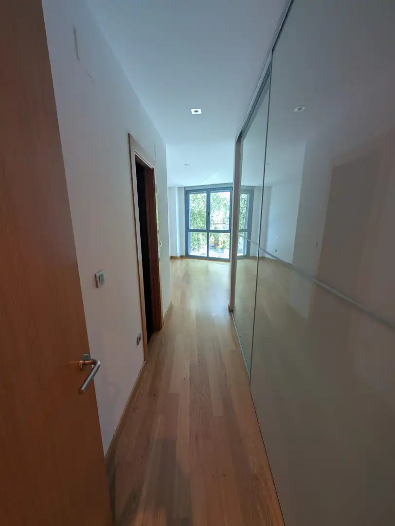 Piso en venta en Santander con Calefacción, Terraza y Trastero