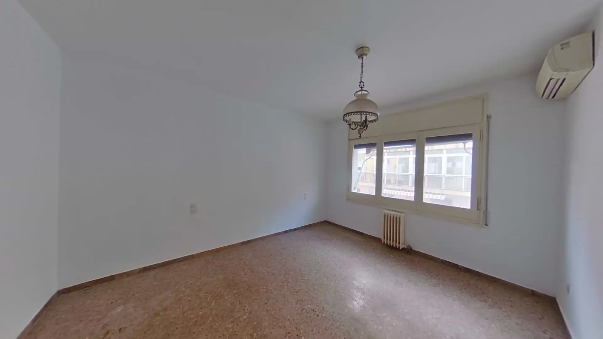 Apartament amb terrassa en venda a Santa Llogaia, imagen 14