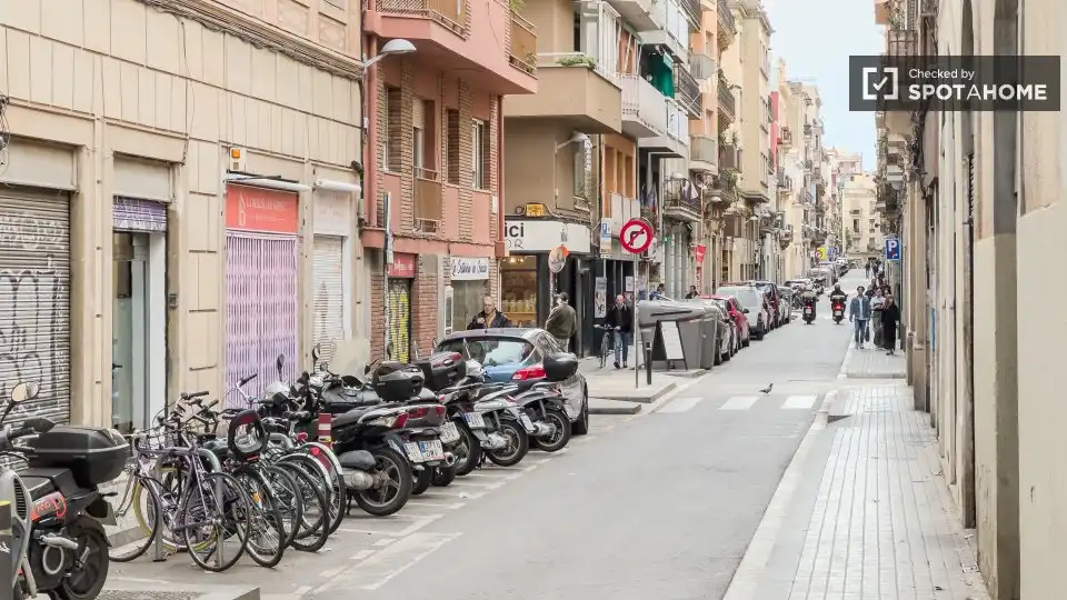Wohnung zur Miete in Vila de Gràcia