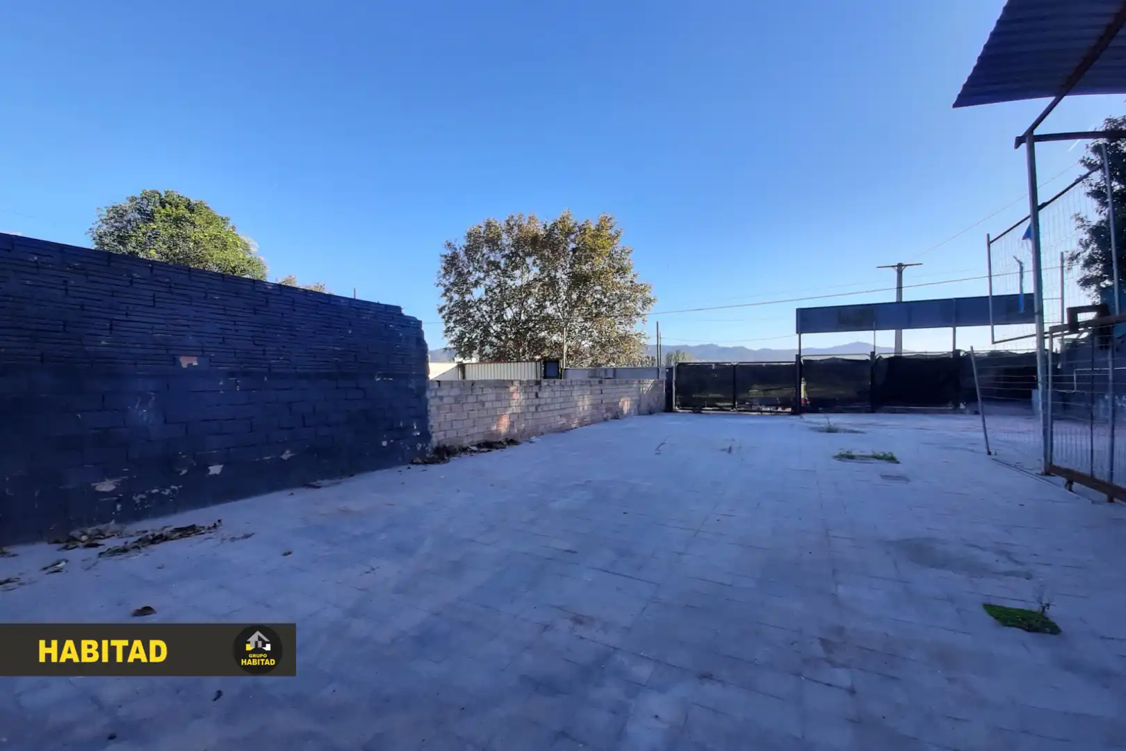 Vista exterior de Terreno industrial de alquiler en Santa Coloma de Cervelló