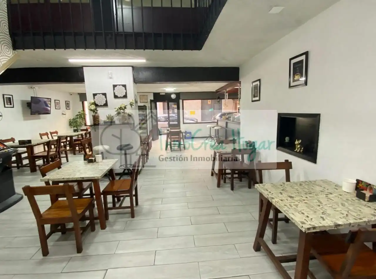 Local comercial en alquiler en Ponteareas