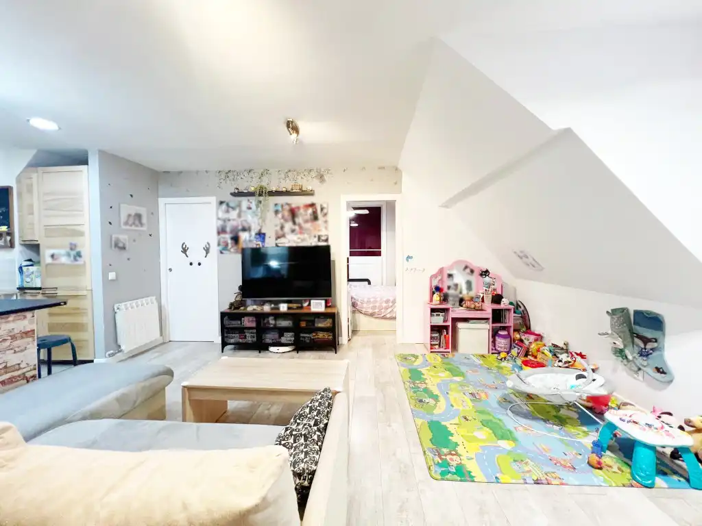 Sala d'estar de Àtic en venda en Alcalá de Henares amb Aire condicionat, Calefacció i Terrassa