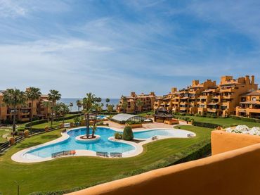 Apartament amb piscina en venda a Punta Plata