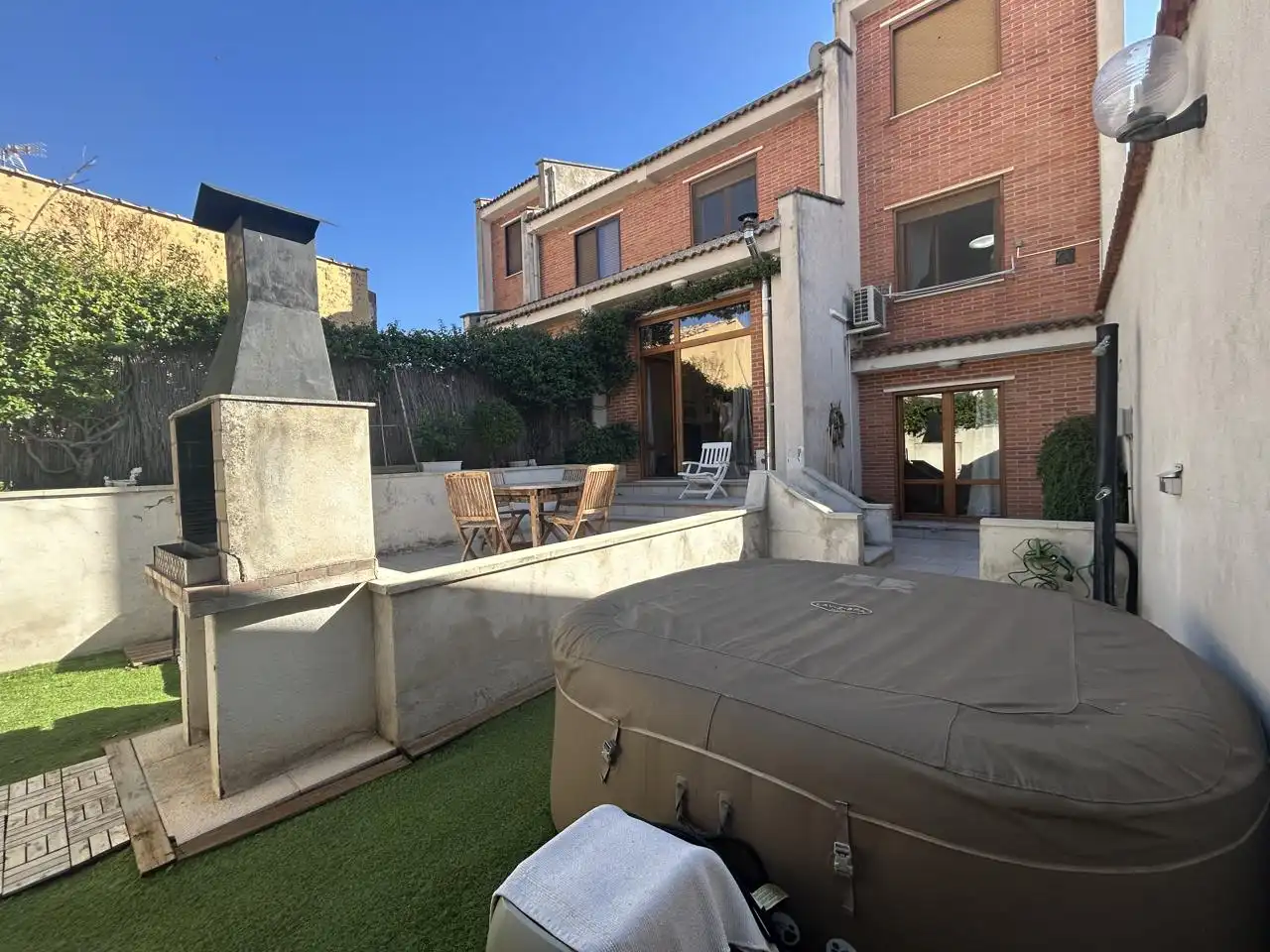 Terrassa de Casa o xalet en venda en Arguedas amb Aire condicionat, Calefacció i Jardí privat