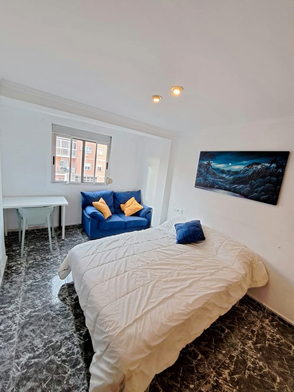 Flat to share in N/A, Torrefiel