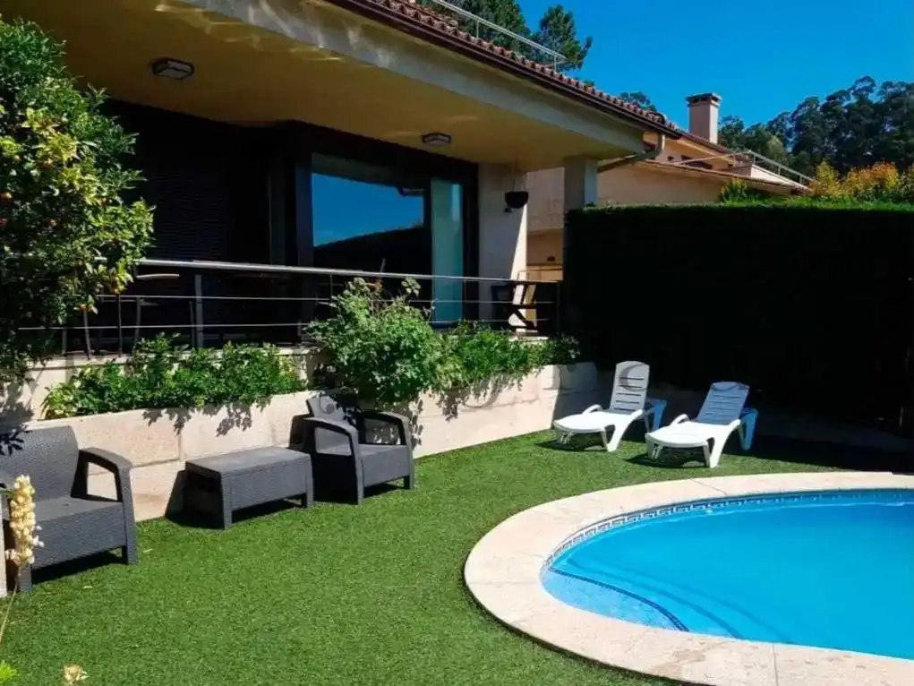 Terraza de Casa o chalet en venta en Sanxenxo con Piscina y Balcón