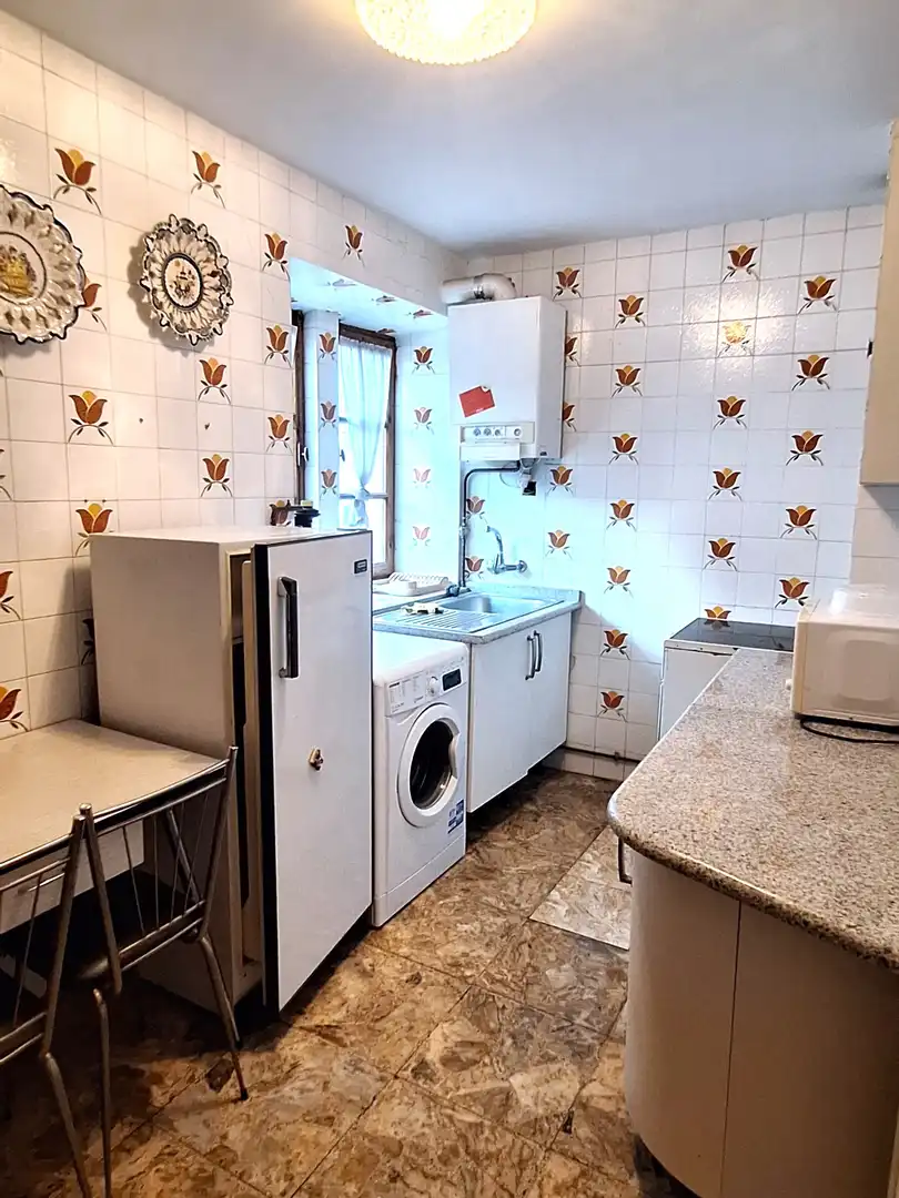 Kitchen of Houses for sale in Aguilar de Campoo  with Balcony