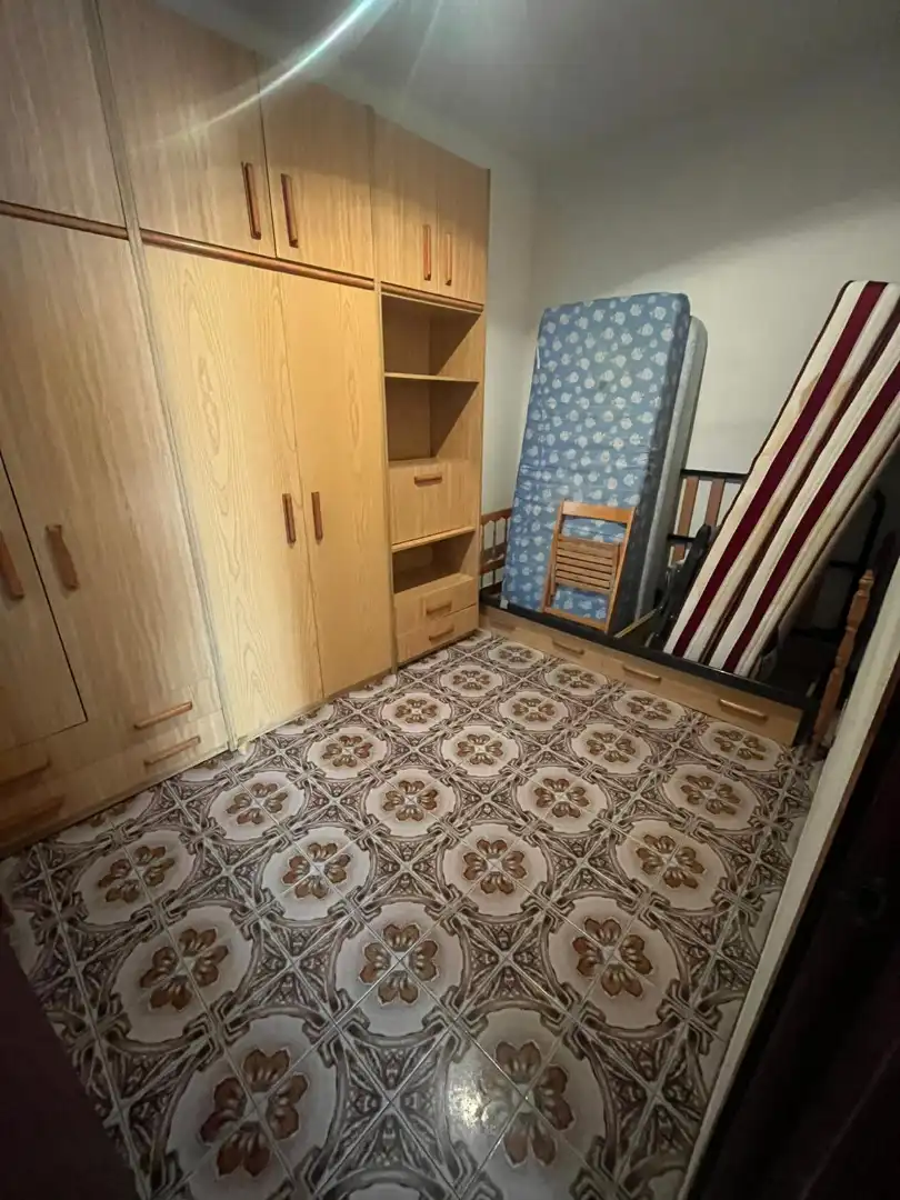 Schlafzimmer von Wohnung zum Verkauf in L'Hospitalet de Llobregat mit Alarm