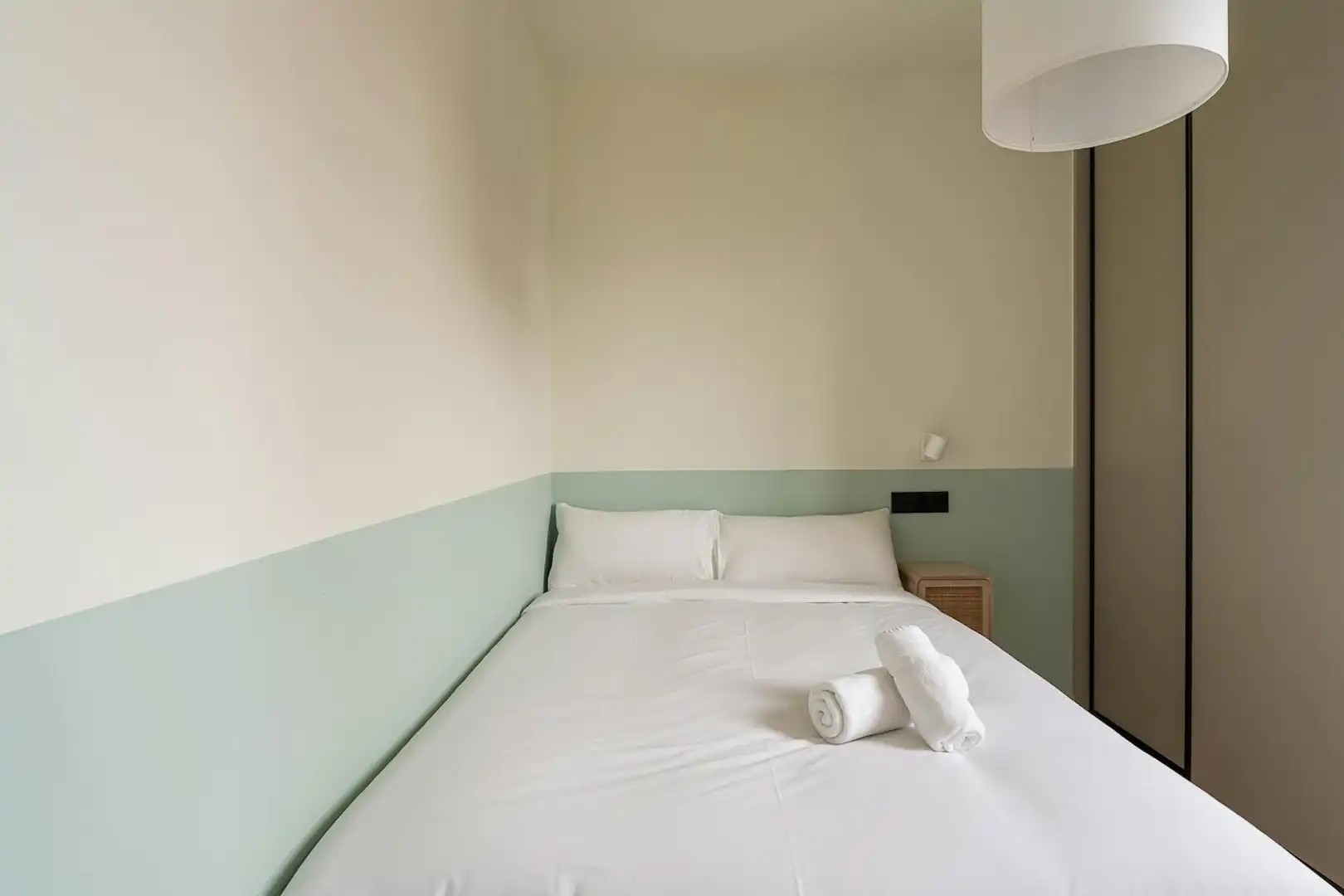 Habitación de Piso de alquiler en Barcelona con Aire acondicionado, Calefacción y Amueblado